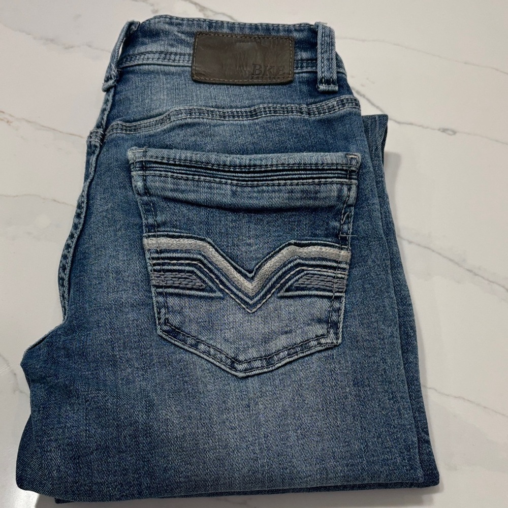 BKE Women's Jeans in Medium Blue Wash